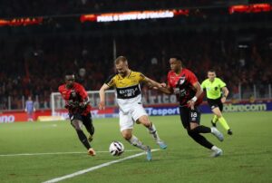 Derrota para o Athletico deixa Criciúma na lanterna