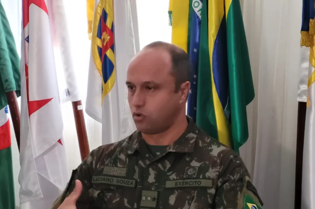 Coletiva de imprensa do comandante do 28º GAC sobre o Dia do Exército e novos projetos sociais e educacionais em Criciúma