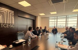 FECAM e TCE/SC discutem fortalecimento de atuação