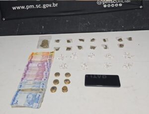 Adolescente é apreendido por tráfico em Itajaí