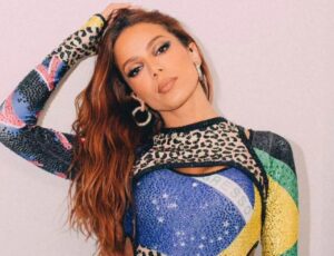 Anitta recebe prêmio inédito da Billboard Latina