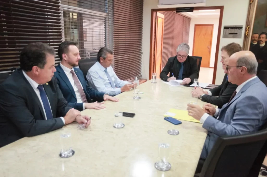 Reunião da Bancada do Sul sobre o Morro dos Cavalos