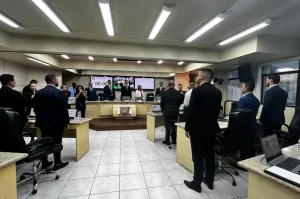 Câmara de Criciúma debate criação de novos cargos
