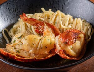 Comemore o Dia das Mães com almoço à beira-mar