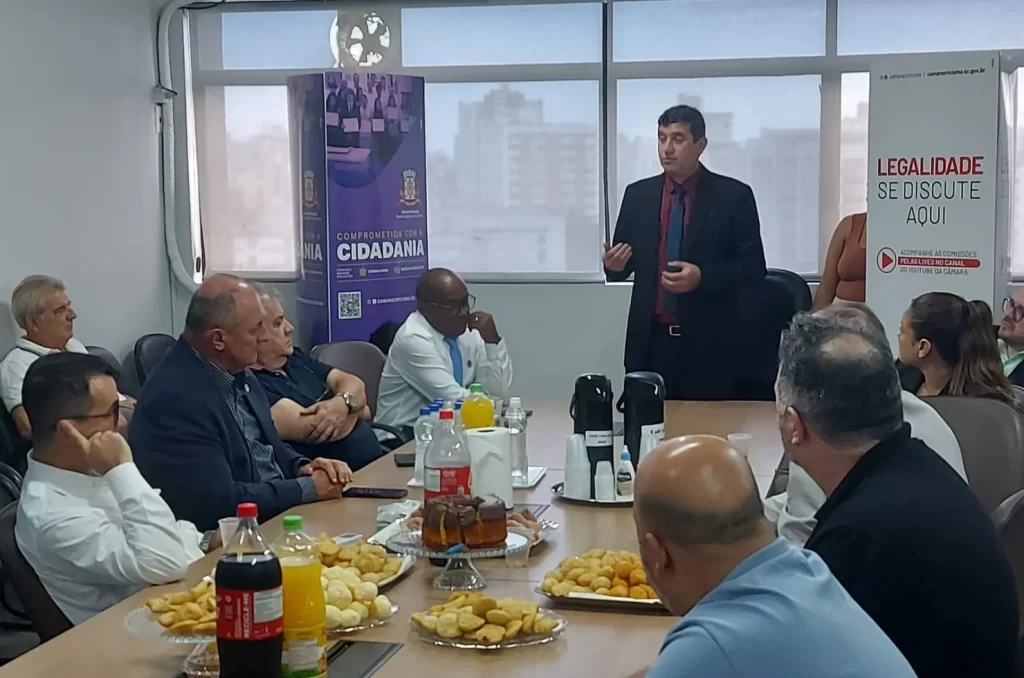 Lançamento do projeto 'Aqui Sua Vontade é Lei' na Câmara de Criciúma