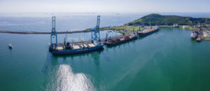 Licença ambiental para ampliação de porto é entregue