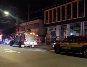 Incêndio atinge Colégio tradicional em Blumenau