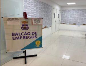 Itajaí inicia a semana com 2,1 mil vagas de emprego
