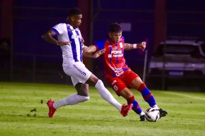Marinheiro estreia com empate sem gols na Série D