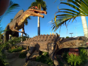 Os dinossauros vão invadir Criciúma