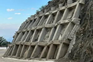 Prefeito de Timbé do Sul atualiza obra da BR-285