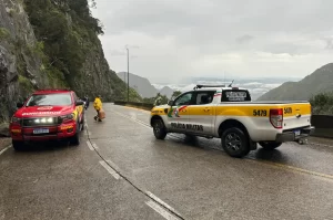 Serra do Rio do Rastro: óleo na pista alerta motoristas