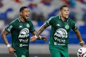 Chapecoense vence Paysandu fora de casa na Série B
