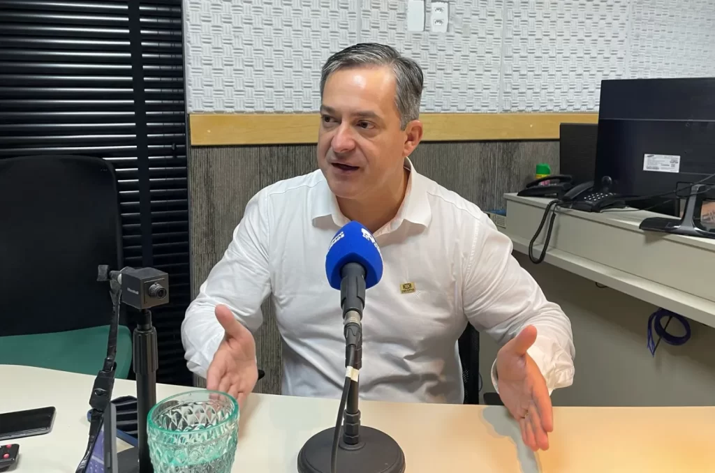 Prefeito de Criciúma, Vaguinho Espíndola, em entrevista a Rádio Cidade em Dia