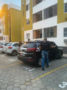 Operação apreende armas e desarticula grupo criminoso