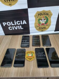 Celulares furtados são recuperados em Araranguá