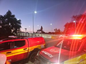 Homem desaparece dentro de rio em Tubarão