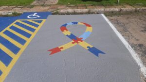 Pessoas com autismo passam a ter prioridade nas vagas