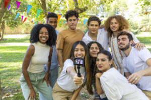Redes sociais transformam as relações humanas