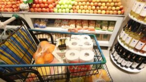Inflação de abril é pressionada pelos alimentos