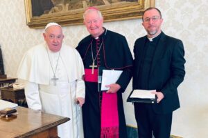 Padre Joel Sávio relembra encontro com papa Francisco