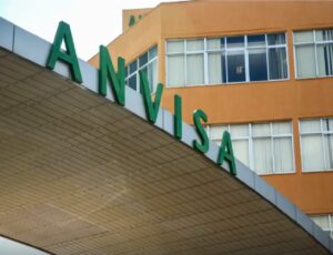 Anvisa proíbe suplementos com ora-pro-nóbis