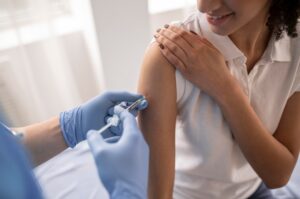 Vacinação contra gripe começa nas UBSs de São José