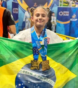 Atleta de Florianópolis é bicampeã na Europa