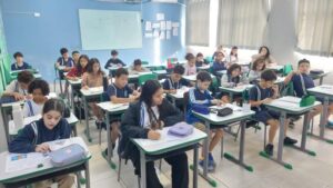 Floripa: só 2 em 10 vão bem em português e matemática