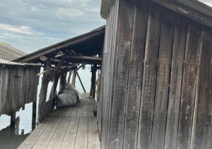 Morte misteriosa em rancho de pescadores é investigada