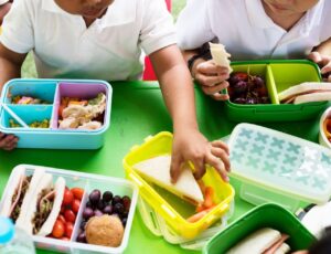 Alimentação saudável melhora desempenho escolar