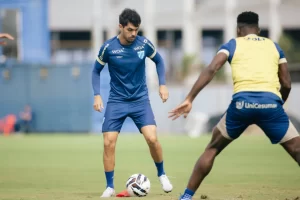 Avaí se prepara para enfrentar o Goiás na Série B