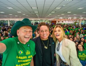 Leonardo e Poliana visitam Brusque e Barra Velha