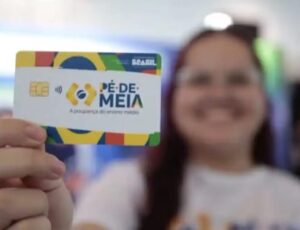 Pé-de-Meia paga nova parcela a estudantes na segunda