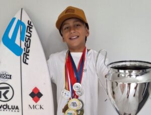 Surfista de Navegantes é campeão latino-americano