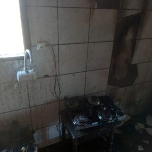 Casa pega fogo em Balneário Rincão
