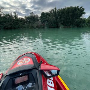 Primeiro dia de buscas em rio é encerrado em Araranguá