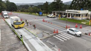 PMRv estreia balança fixa e fiscaliza 48 caminhões