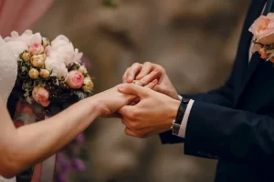 Meses com mais casamentos e nascimentos no país