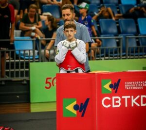 Tijucas celebra convocação para Mundial de Taekwondo