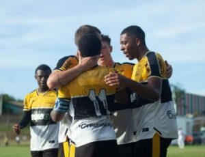 Tigre empata com a Chape e segue no G4 do Catarinense