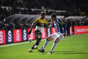 Criciúma perde clássico para o Avaí pela Série B