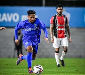 Barra vence o JEC e assume a liderança da chave