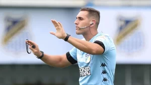 CBF difine arbitragem para Avaí X Athletico-PR