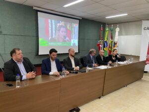 Segue necessário defender o óbvio: vacinas