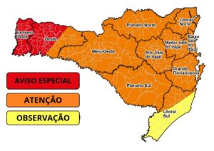 Alerta vermelho em SC: tempestades severas à vista