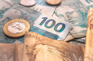 Renda per capita em SC atinge R$ 2.544, recorde histórico