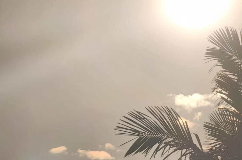 Sábado com sol e risco de temporais; domingo será de calor intenso em SC