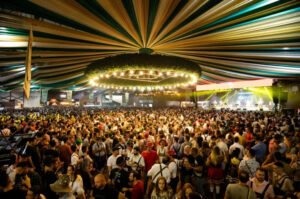 Valores da Oktoberfest Blumenau 2025 são anunciados