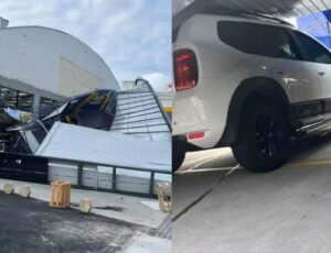 Vento derruba marquise de mercado sobre carros em SC